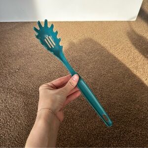 Vintage EKCO USA Teal Green Pasta Server – Spaghetti Spoon – Slotted Nylon Ladle